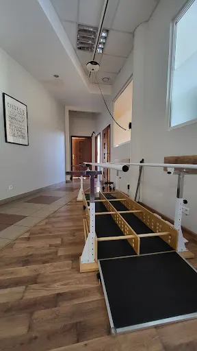 MEDIKOR -Centrum rehabilitacji-- PNF, NDT-Bobath, Therasuite, Si, Pragma, Biofeedback, Komputerowe badanie stóp